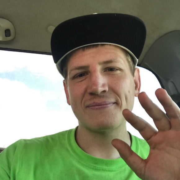 Meet your Posher, Dalton - Picture 1 of 1